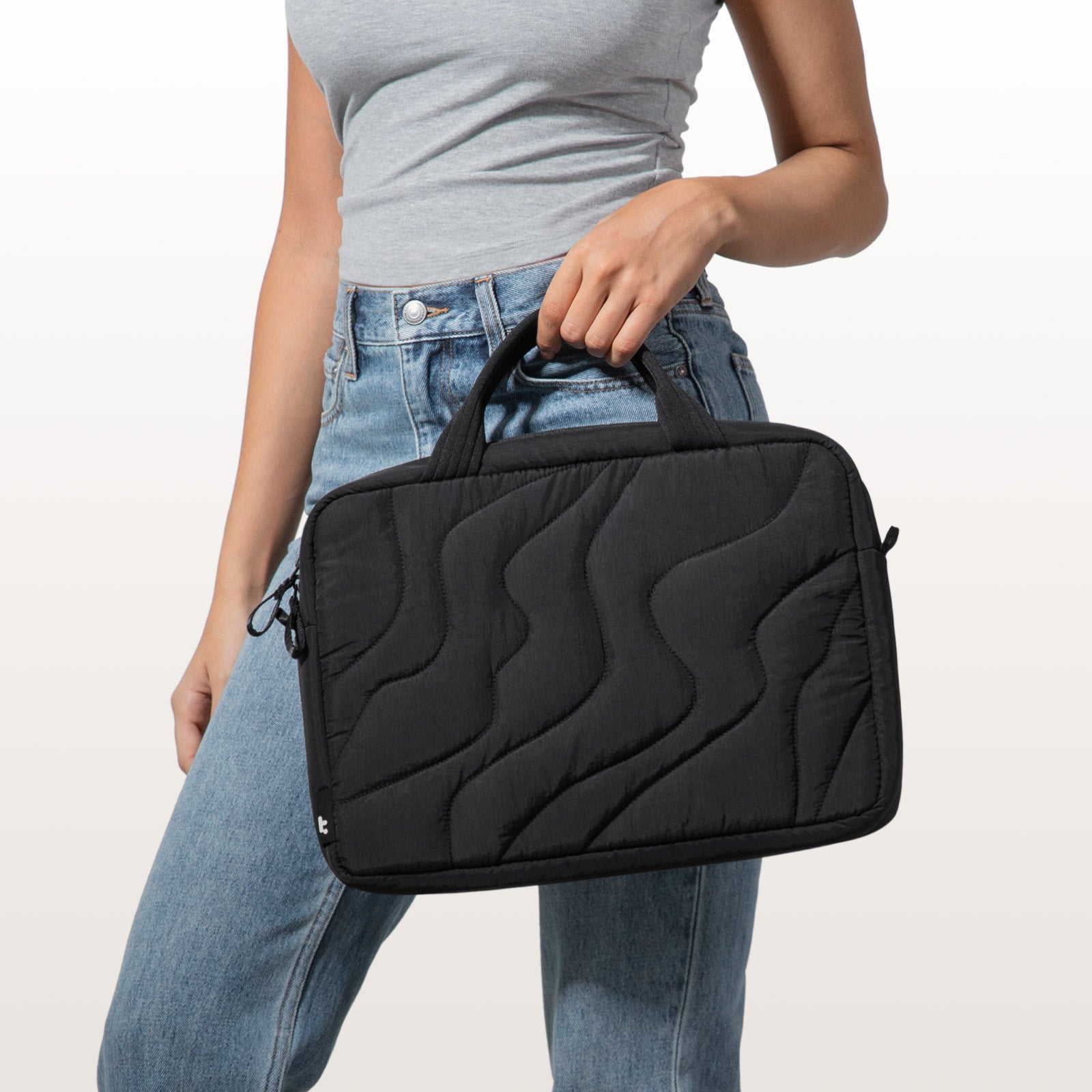 tomtoc Terra-A28 Puffy Laptop Handbag 14 Inch Universal Lavascape - A28D3D1 Laptop Bags