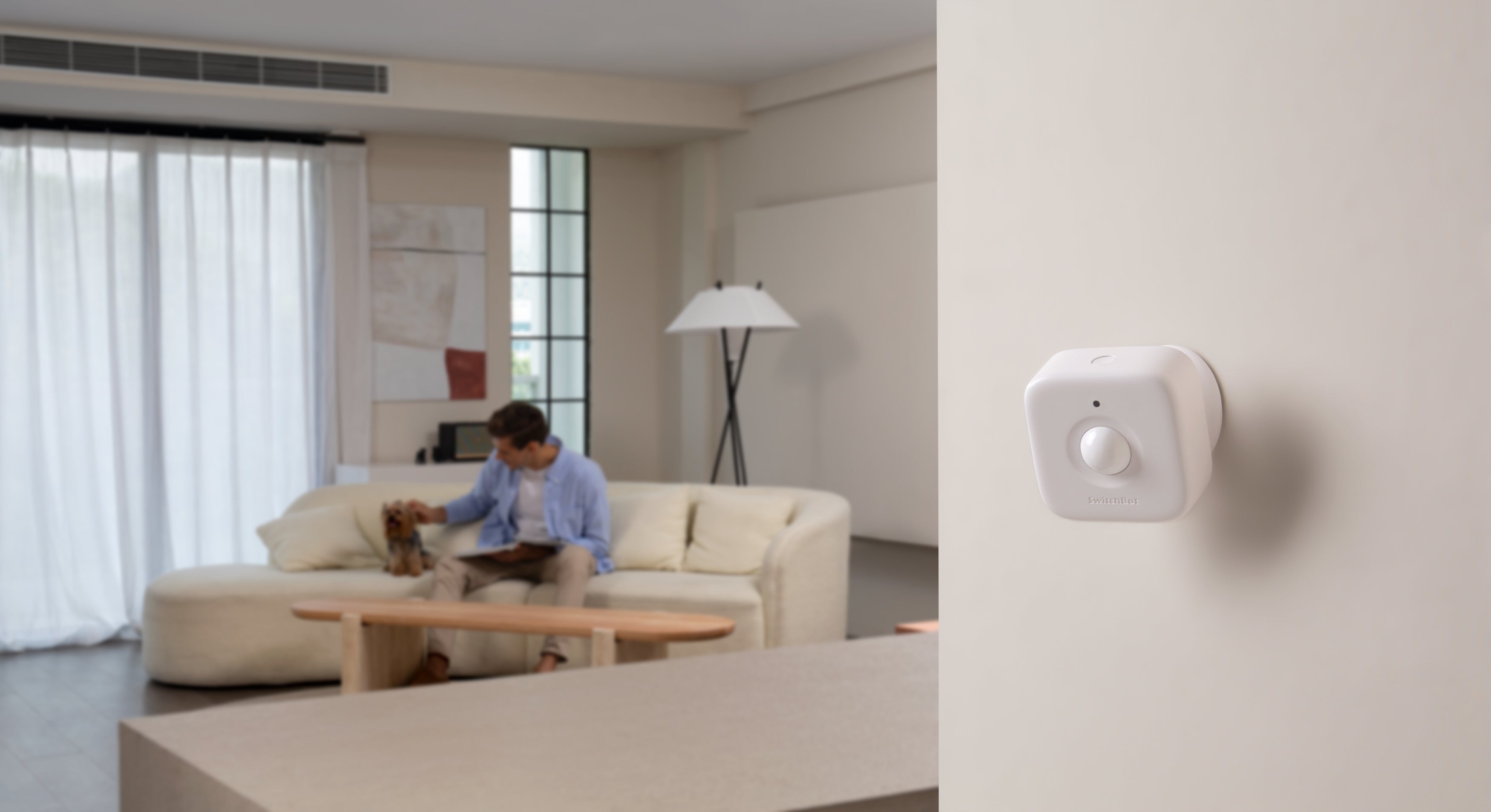 SwitchBot Curtain 3 Smart Hub Kit (2x Curtain Rod + 1x Hub 2 + 1x Remote)