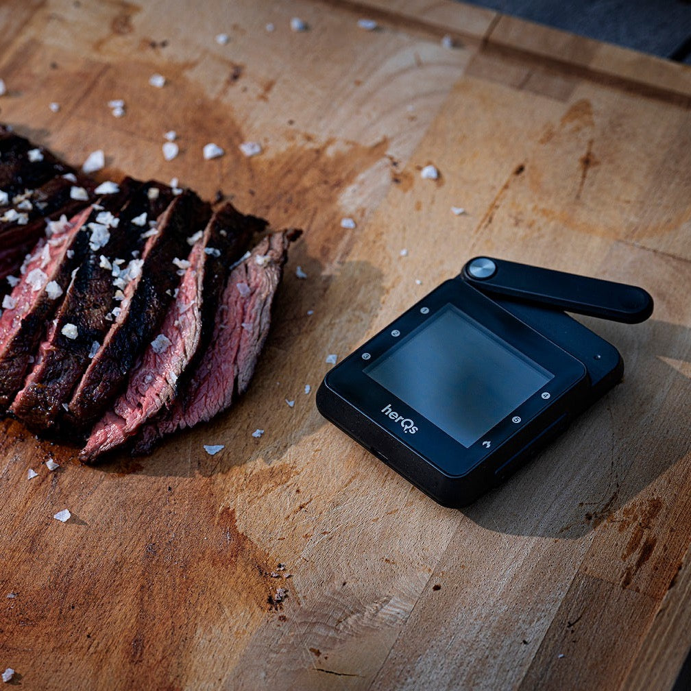 herQs Professional – Smart Wi-Fi & Bluetooth BBQ Thermometer with 6-Probe Support
